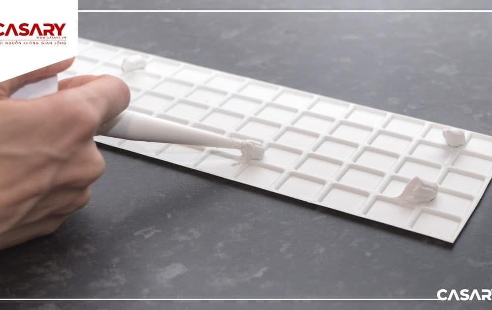 Hộp Keo Dán Đa Năng Kaizer K500 (24lọ/hộp) 4 anh thi cong keo kaizer 15