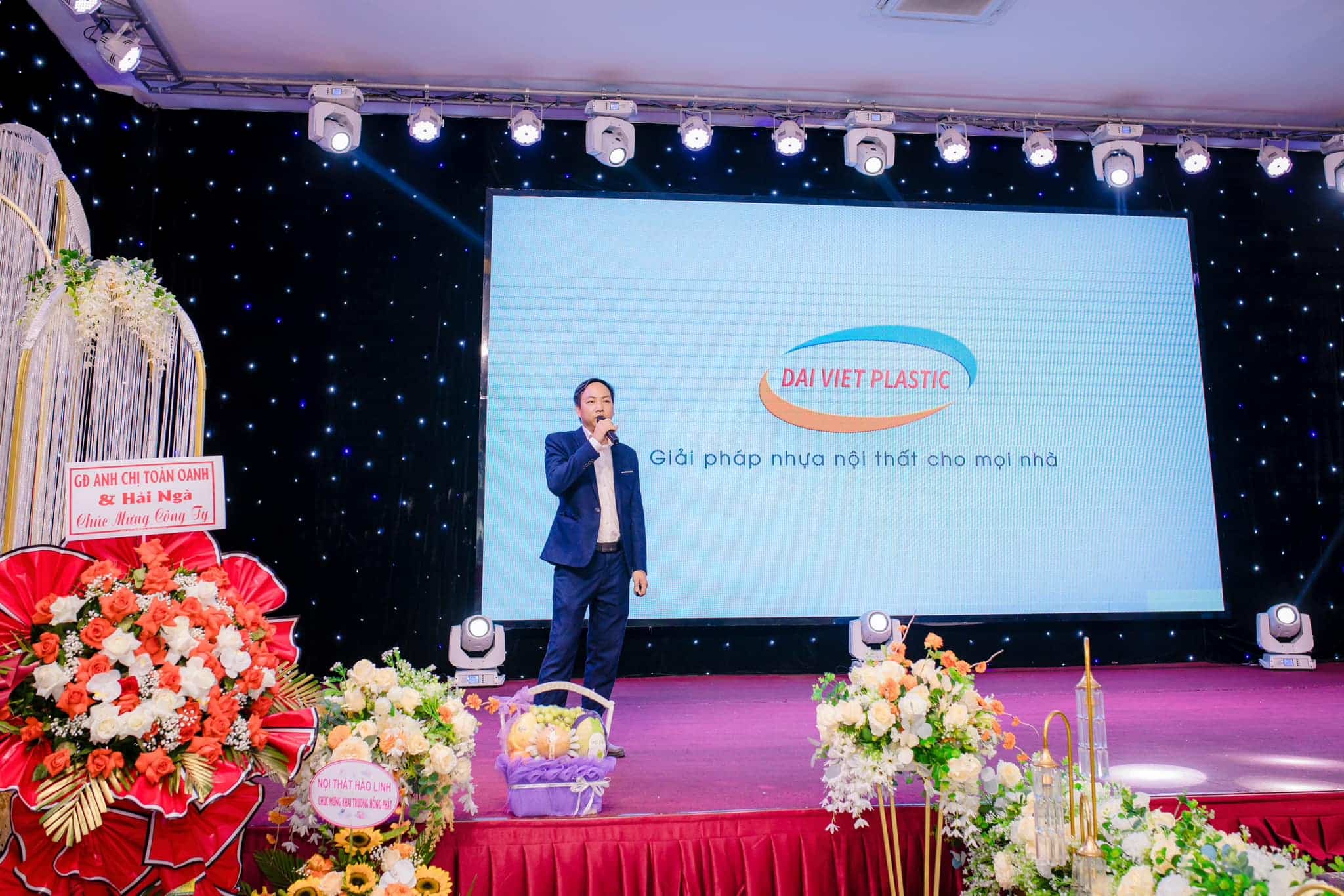 khai truong hong phat Do Thanh Dat Nghe an