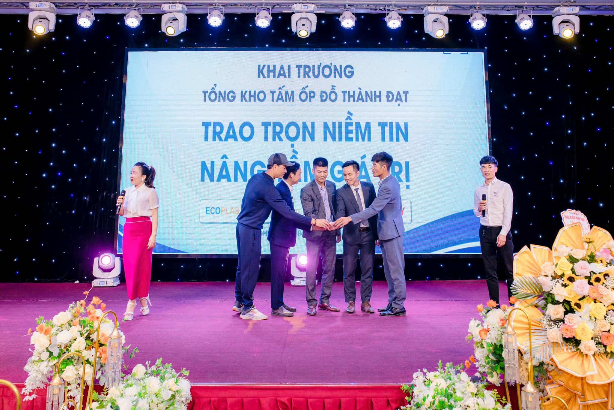 khai truong hong phat Do Thanh Dat