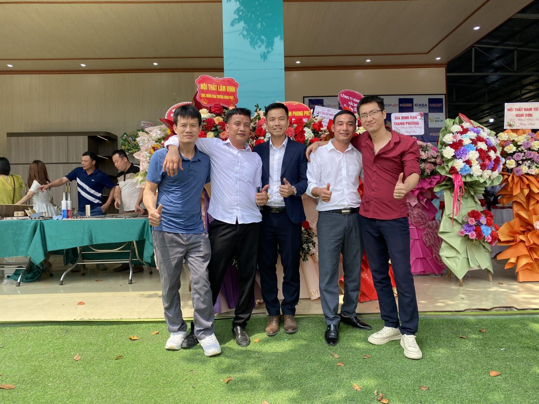 NPP Bảo Chi bùng nổ khai trương showroom mới 2024! 5 z5299297613381 1c40c070d775df59b8f2a94389d2006d scaled