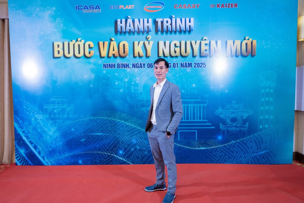 Hội Nghị Tổng Kết Năm 2024 - Nhựa Đại Việt Mở Ra "Hành Trình Bước Vào Kỷ Nguyên Mới" 33 HOI NGHI TONG KET CUOI NAM NHUA DAI VIET 2024 44