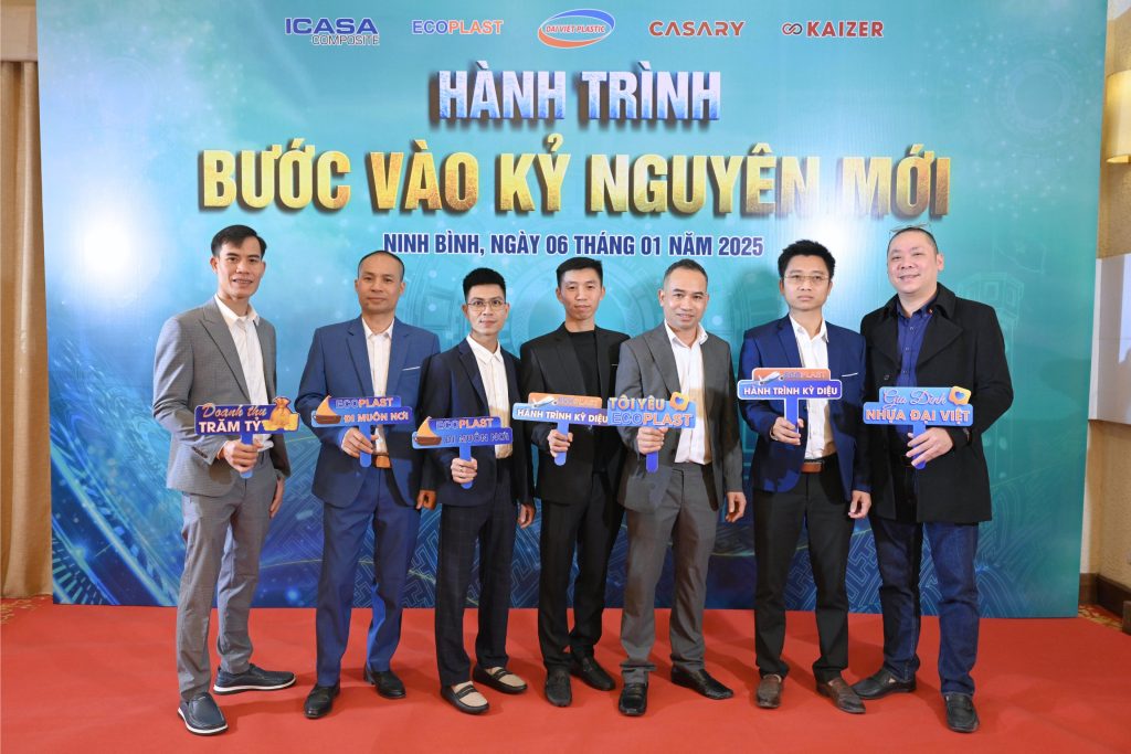Hội Nghị Tổng Kết Năm 2024 - Nhựa Đại Việt Mở Ra "Hành Trình Bước Vào Kỷ Nguyên Mới" 26 HOI NGHI TONG KET CUOI NAM NHUA DAI VIET 2024 8
