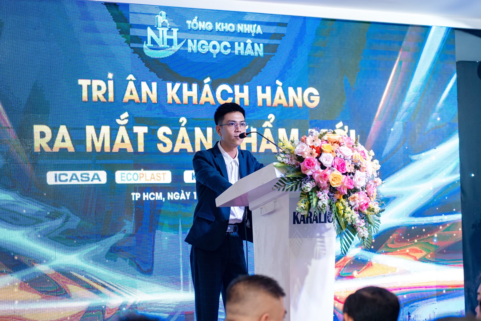 Nhà phân phối Ngọc Hân ghi dấu thành công - ra mắt sản phẩm mới 2025 7 Đại diện Nhà phân phối Ngọc Hân phát biểu tri ân khách hàng